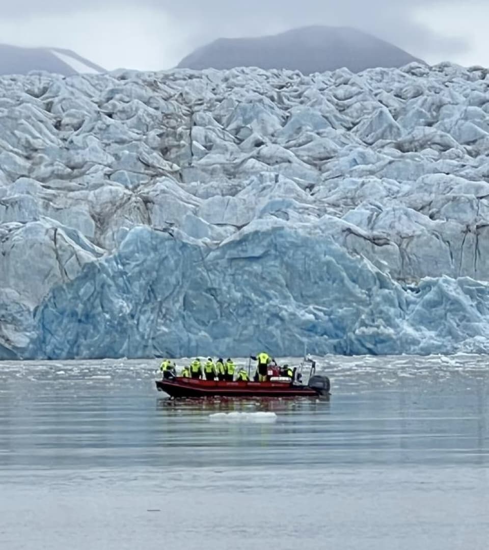 The Kolga at a glacier front